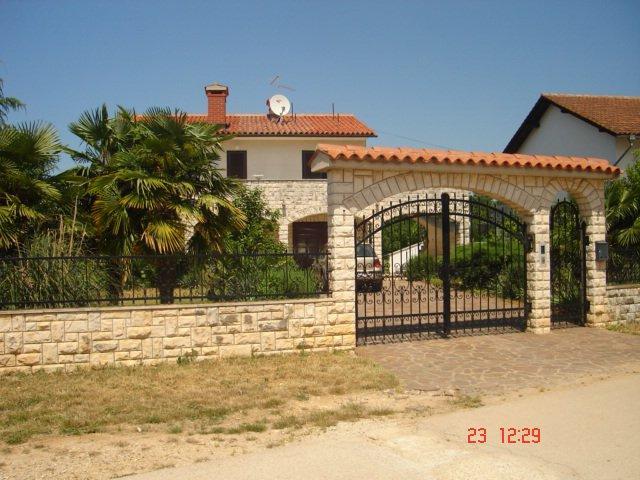 Apartments Mihael And Melani Poreč Extérieur photo